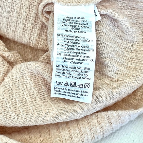 J.Crew JCREW XS Soft Ribbed Puff Sleeve V-Neck Sweater WARM ALMOND Ivory Cream - Picture 3 of 9